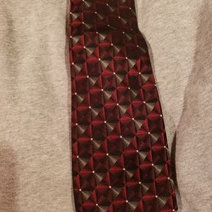 Van Heusen tie